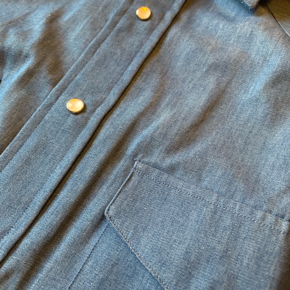 NWOT Men’s Burberry Jean button down 16/34 - Picture 3 of 7